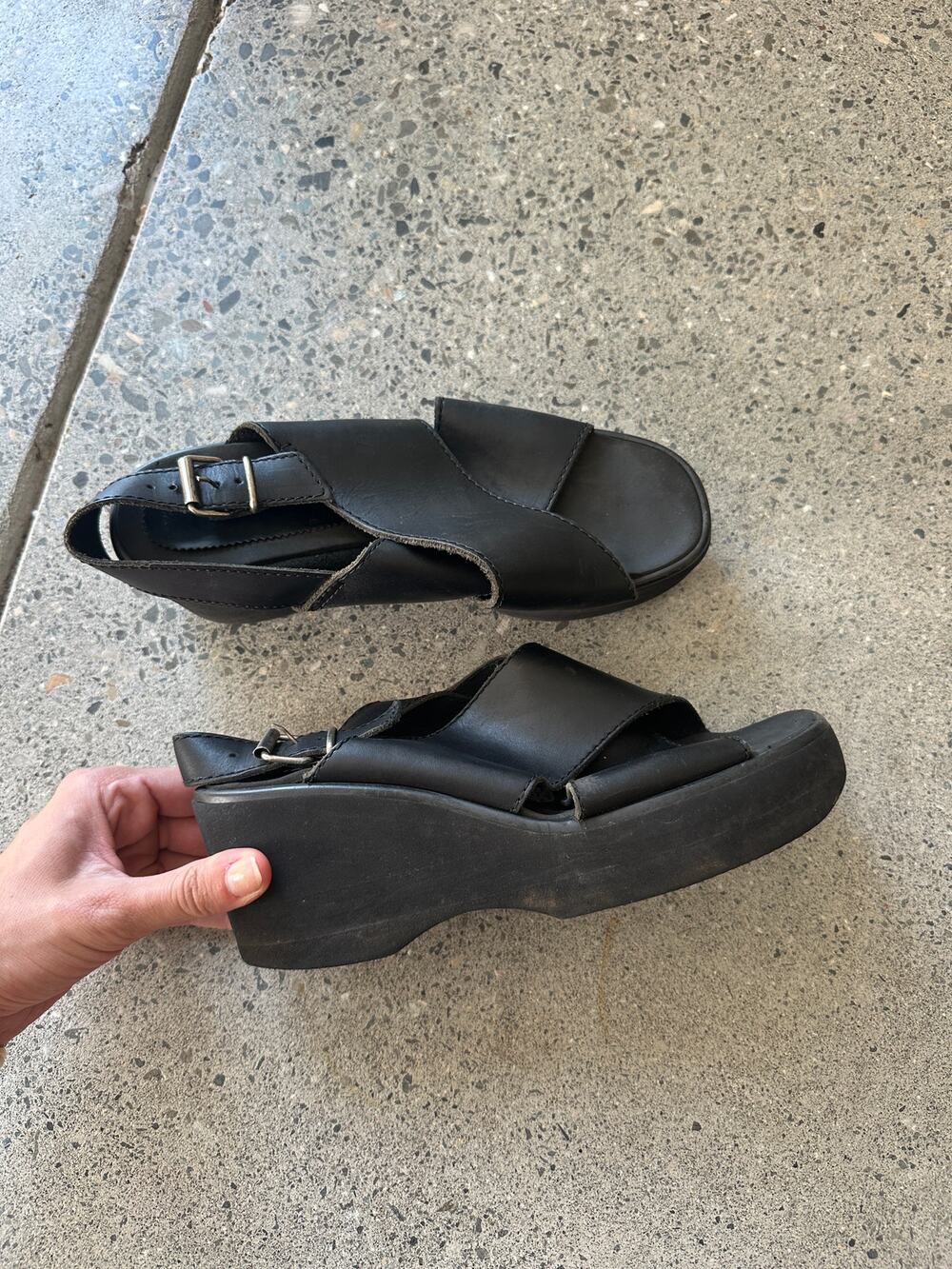 Vintage Women's 7.5 Heels Y2K Bongo Black Leather Platform Sandals Chunky